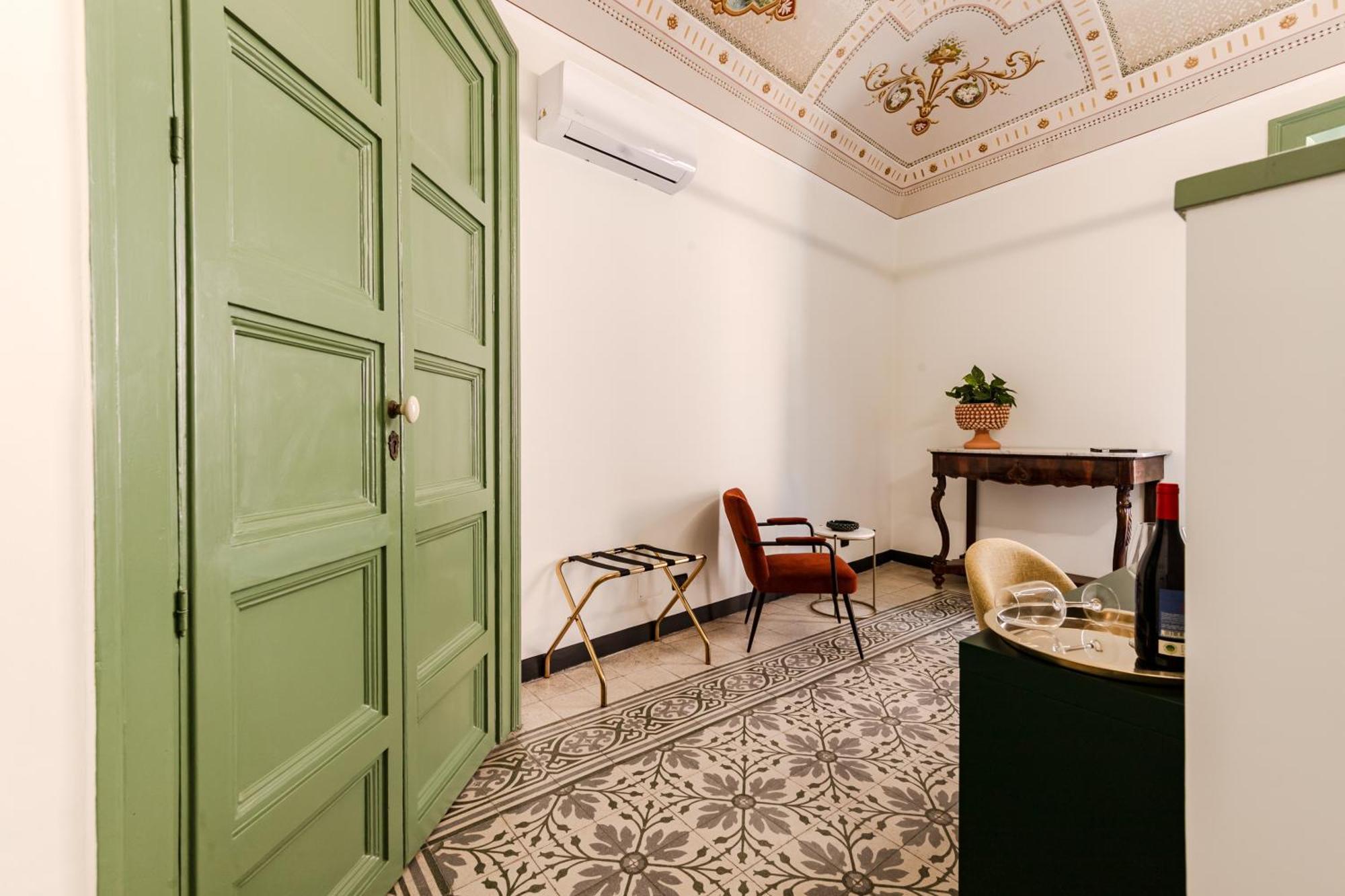 Palazzo Villelmi Cefalu Exterior photo