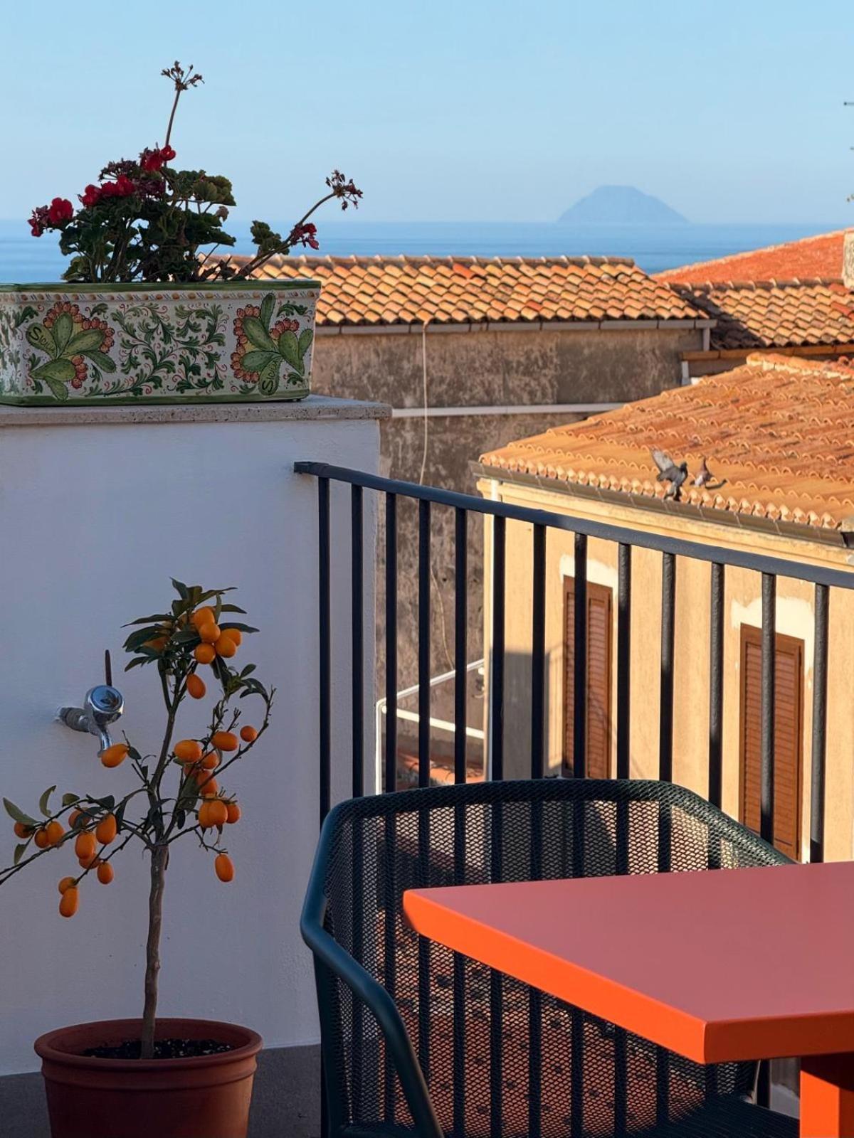 Palazzo Villelmi Cefalu Exterior photo